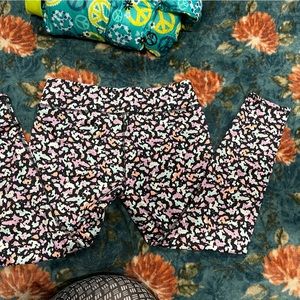 Girls large soft legging 10-12